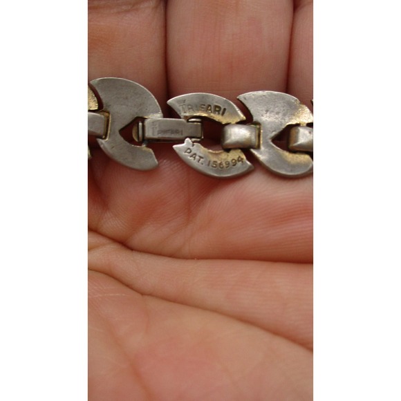 Vintage Crown Trifari Pat 156994 Heavy Silvertone Link Chain Necklace 15 Inch - Picture 5 of 10